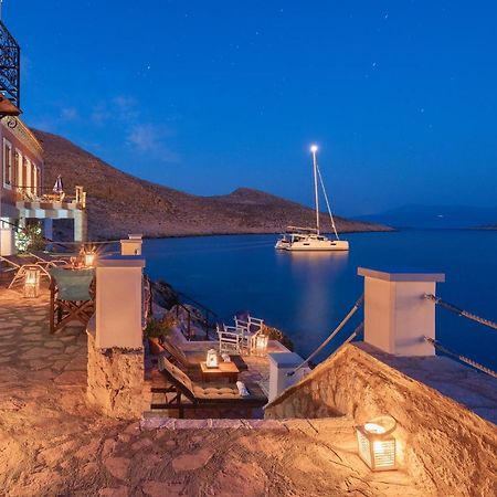 Villa Leleka Chalki Town Luaran gambar