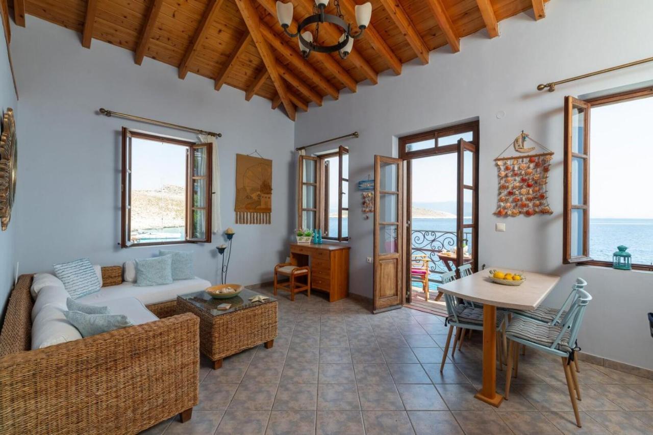 Villa Leleka Chalki Town Luaran gambar