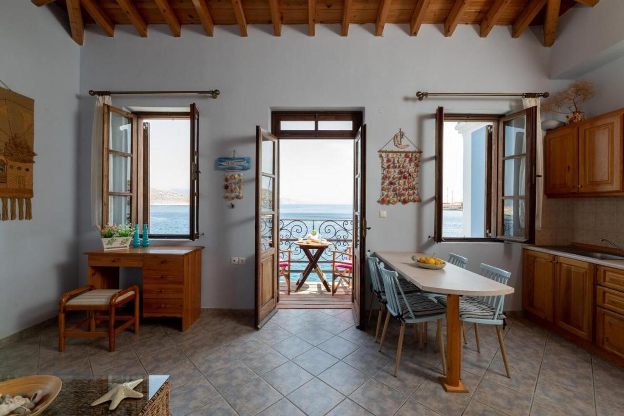 Villa Leleka Chalki Town Luaran gambar